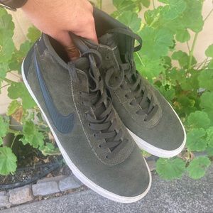 Nike SB Bruin High Green